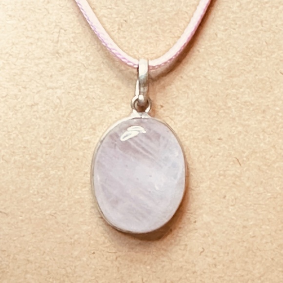 925 Sterling Silver Plated & Rose Quartz Crystal Oval Pendant EUC - Picture 4 of 7